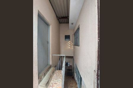 2_photo/94ce61e75d.0f12eef39fabd25b-ATLAS-337dbb0a-9161-4e9b-a3e3-eb48696f1dd9.jpg de casa à venda com 6 quartos, 240m² em Parque Uirapuru, Guarulhos