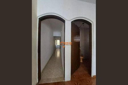 1_photo/94ce61e75d.2b57347f83d48e3d-ATLAS-08589de9-b0b1-48d3-a5b0-a3800a910478.jpg de casa à venda com 6 quartos, 250m² em Parque Uirapuru, Guarulhos