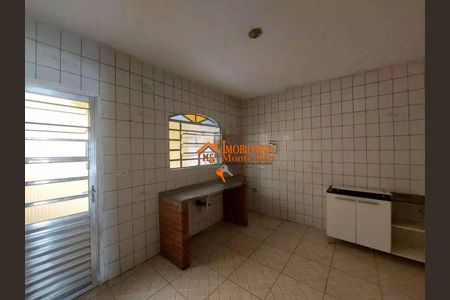 9_photo/94ce61e75d.2b57347f83d48e3d-ATLAS-7f0b6b27-704f-4f92-a9ca-888b019b9ef2.jpg de casa à venda com 6 quartos, 250m² em Parque Uirapuru, Guarulhos