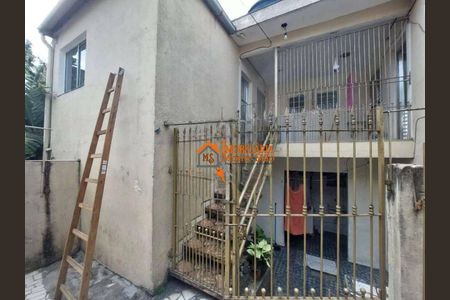 5_photo/94ce61e7bd.470e3b4ecc8ee2ef-ATLAS-a9dd589a-d182-4c3e-84a2-b7da288530bf.jpg de casa à venda com 4 quartos, 480m² em Parque Uirapuru, Guarulhos