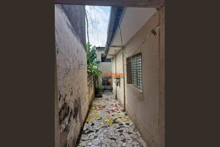 11_photo/94ce61e7bd.470e3b4ecc8ee2ef-ATLAS-fb801f41-e283-4e25-a0c6-468598e484c8.jpg de casa à venda com 4 quartos, 480m² em Parque Uirapuru, Guarulhos