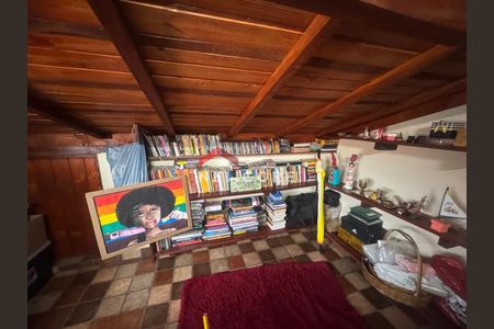 34_photo/94ce61e7f7.a64aef6598c47c00-ATLAS-c492076e-8470-4ac8-bceb-332f47c8e73c.jpg de casa à venda com 2 quartos, 173m² em Parque Uirapuru, Guarulhos