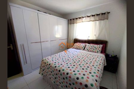 5_photo/94ce61f87f.bdf1def5ceb5107f-ATLAS-7b81f048-6d20-4250-9ab6-4ecdf4818614.jpg de casa à venda com 2 quartos, 88m² em Jardim Cumbica, Guarulhos