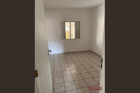 7_photo/94ce61f8f3.9838ab5c01cec920-ATLAS-5dfd246b-3d3f-428f-bd0e-c80802948edf.jpg de casa à venda com 6 quartos, 250m² em Jardim Cumbica, Guarulhos