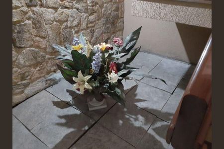 4_photo/94ce61ff4b.99fa673d506c3847-ATLAS-4f0b89da-7219-4b36-99d3-e4d2cfc8ad03.jpg de casa à venda com 3 quartos, 398m² em Jardim Cumbica, Guarulhos