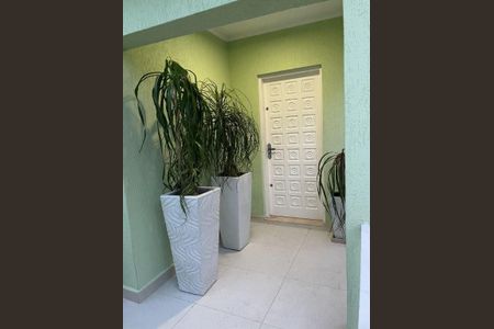 1_photo/94ce61ff65.ae51fdf35dd2c9d6-ATLAS-3d130df3-5522-4768-a2fd-4f2f2c9f0922.jpg de casa à venda com 5 quartos, 253m² em Jardim Cumbica, Guarulhos