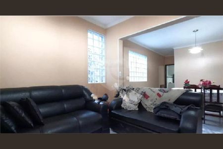 2_photo/94ce620261.05acccb2dbb53537-ATLAS-7ea919ea-87ca-4a4b-8c7c-27873a532e6a.jpg de casa à venda com 3 quartos, 226m² em Jardim Cumbica, Guarulhos