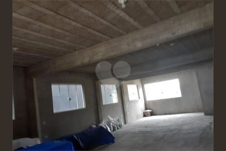 4_photo/94ce62026d.470e3b4ecc8ee2ef-ATLAS-44a8a3a5-e62a-4565-9df4-e2366cf4d419.jpg de casa à venda com 5 quartos, 175m² em Jardim Cumbica, Guarulhos