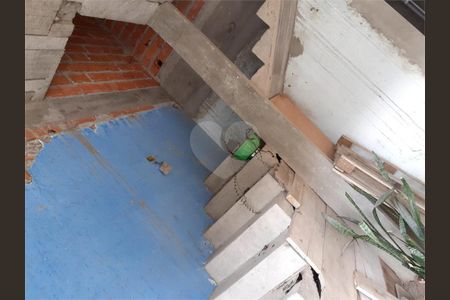 8_photo/94ce62026d.470e3b4ecc8ee2ef-ATLAS-6b6c49c7-3762-498f-862d-0893e04fcdc7.jpg de casa à venda com 5 quartos, 175m² em Jardim Cumbica, Guarulhos