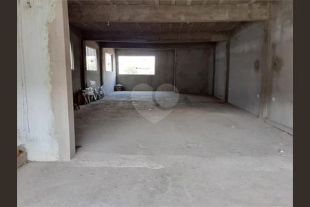 10_photo/94ce62026d.470e3b4ecc8ee2ef-ATLAS-7b56074e-7c53-4d35-a959-652e7edb6bcc.jpg de casa à venda com 5 quartos, 175m² em Jardim Cumbica, Guarulhos