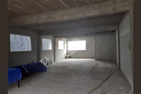 6_photo/94ce62026d.470e3b4ecc8ee2ef-ATLAS-b86f1400-5016-4359-a9c3-3648e56da71d.jpg de casa à venda com 5 quartos, 175m² em Jardim Cumbica, Guarulhos