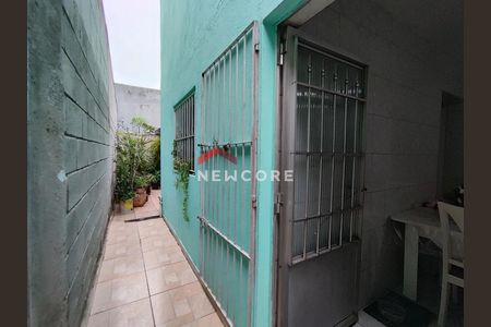 4_photo/94ce620677.fbcd7a2e7ac63d93-ATLAS-0d403d51-f81f-48c9-9e92-d7ddcc81e29e.jpg de casa à venda com 4 quartos, 180m² em Parque Industrial Cumbica, Guarulhos