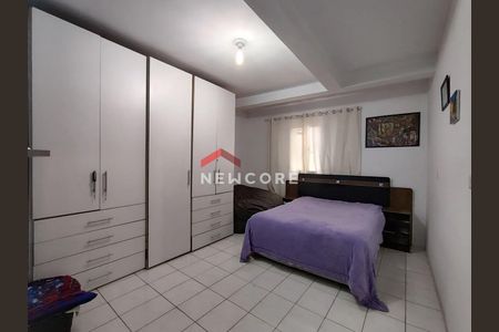 35_photo/94ce620677.fbcd7a2e7ac63d93-ATLAS-a8489584-0b20-4a61-a27f-9c7d78ab5ef2.jpg de casa à venda com 4 quartos, 180m² em Parque Industrial Cumbica, Guarulhos