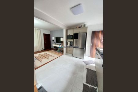 6_photo/94ce62081b.2fed7e95ddef69d8-ATLAS-e2c44dfa-ecd4-4a15-b0cc-8e9f728c3c77.jpg de casa à venda com 3 quartos, 149m² em Vila Paraiso, Guarulhos