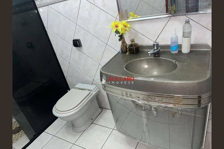 7_photo/94ce620893.dc0e72cefe11fc86-ATLAS-9969af7d-ffb4-48b2-a69a-081df5e4941a.jpg de casa à venda com 4 quartos, 336m² em Vila Paraiso, Guarulhos