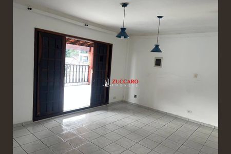 12_photo/94ce620893.dc0e72cefe11fc86-ATLAS-be6c6871-0b72-4ada-8faa-d13ae3bf7bcb.jpg de casa à venda com 4 quartos, 336m² em Vila Paraiso, Guarulhos