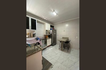 4_photo/94ce6208d5.94eccd8fc9add72f-ATLAS-4107060b-63d0-4c27-8cd3-e757b7dfa3d5.jpg de casa à venda com 2 quartos, 70m² em Vila Paraiso, Guarulhos