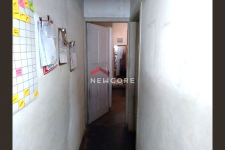37_photo/94ce620919.210363f7da379e19-ATLAS-638e0d4b-a788-48ff-bb52-81d58cf02acb.jpg de casa à venda com 2 quartos, 240m² em Vila Paraiso, Guarulhos