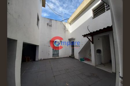3_photo/94ce620b7b.f9fd596f8c1c84e9-ATLAS-169295b5-113d-4176-8202-28b1b8aba0b4.jpg de casa à venda com 8 quartos, 467m² em Cidade Parque Alvorada, Guarulhos