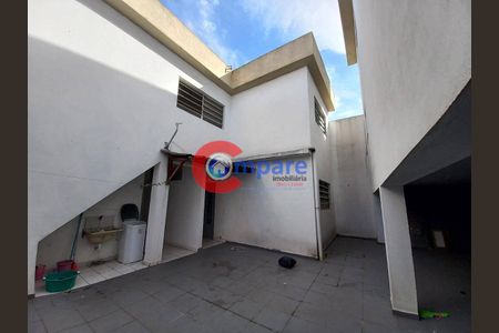 3_photo/94ce620b7b.f9fd596f8c1c84e9-ATLAS-232c8ff4-0404-4507-8edc-c09950b60841.jpg de casa à venda com 8 quartos, 467m² em Cidade Parque Alvorada, Guarulhos