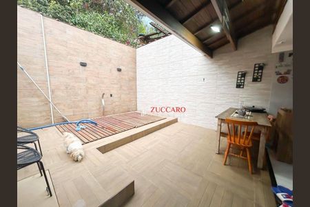 7_photo/94ce620ebf.085e6d034eef2336-ATLAS-40530d53-dde1-4f9f-a13d-34094f1689c1.jpg de casa à venda com 3 quartos, 200m² em Vila Paraiso, Guarulhos
