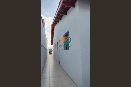 5_photo/94ce6210dd.b63fb19834d8465e-ATLAS-26124311-2c7c-4e8b-9ae0-cf1fb47ae094.jpg de casa à venda com 2 quartos, 70m² em Jardim Oliveira, Guarulhos