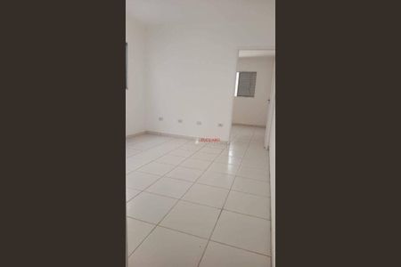 11_photo/94ce6210e7.9f95a1f539b4c485-ATLAS-e2480e5e-fbc9-4dcc-94d3-e6aefef5ed1b.jpg de casa à venda com 2 quartos, 65m² em Jardim Oliveira, Guarulhos