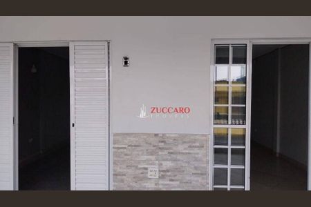 3_photo/94ce6212db.aaaaa2939d8ec39f-ATLAS-1264efda-e3ce-4540-a5e1-28bba29d5cb5.jpg de casa à venda com 2 quartos, 125m² em Jardim Ansalca, Guarulhos