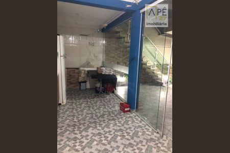 3_photo/94ce6216b9.8ae1cb5ed2a1280b-ATLAS-1e70e8b2-7c3c-4e74-9d28-a1bc5554b108.jpg de casa à venda com 3 quartos, 300m² em Jardim Giovana, Guarulhos