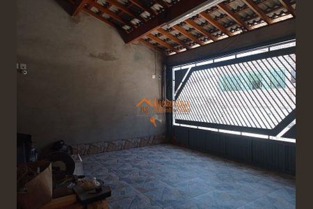 2_photo/94ce6216d9.517dfe94024b9c02-ATLAS-7bd144ce-c5fa-47cc-9757-965edcd7d7ac.jpg de casa à venda com 3 quartos, 140m² em Jardim Giovana, Guarulhos