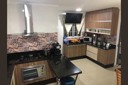 7_photo/94ce6216db.9803aeba41cbaf1e-ATLAS-33d0a1d8-23d1-4b93-be88-848a8fbdec49.jpg de casa à venda com 3 quartos, 160m² em Jardim Giovana, Guarulhos