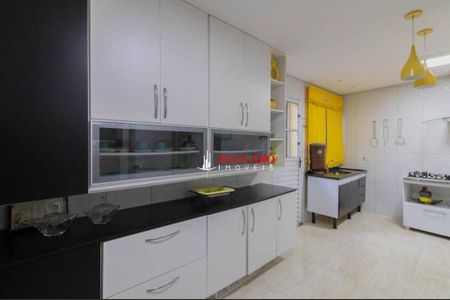 14_photo/94ce621d47.d860f228dcb4f926-ATLAS-c32faa08-a767-49e2-b337-35c94375b759.jpg de casa à venda com 3 quartos, 375m² em Jardim Cumbica, Guarulhos