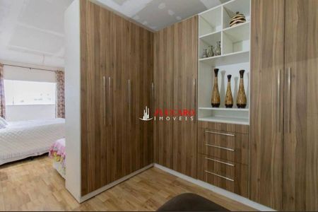 28_photo/94ce621d47.d860f228dcb4f926-ATLAS-ff9ba546-9052-42a5-87f7-de7ed82d8edd.jpg de casa à venda com 3 quartos, 375m² em Jardim Cumbica, Guarulhos