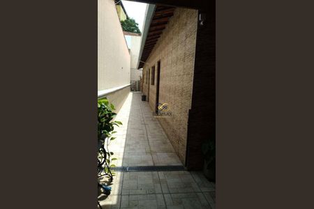 9_photo/94ce621d6f.ceff8192393c33de-ATLAS-b45440f2-9cb0-4a76-8fa9-55e2fdbb607e.jpg de casa à venda com 2 quartos, 69m² em Jardim Cumbica, Guarulhos