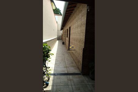 5_photo/94ce621d71.2f15d505e37c7ac5-ATLAS-2882ab8f-16aa-4ce7-ac46-2fa6d2dfcb51.jpg de casa à venda com 2 quartos, 69m² em Jardim Cumbica, Guarulhos