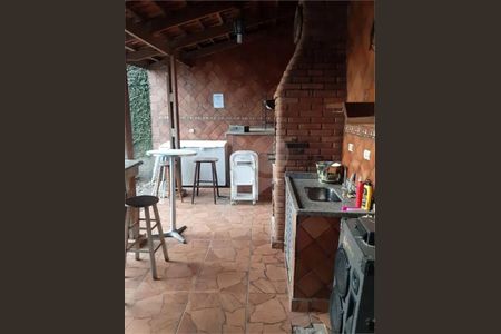 27_photo/94ce621fc3.fcce756495e90a90-ATLAS-6f563cc7-2f23-425d-85d7-2a4ef00d3895.jpg de casa à venda com 6 quartos, 450m² em Jardim Arapongas, Guarulhos