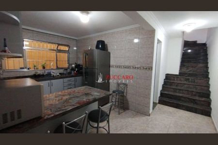 29_photo/94ce623139.c4d3958fd7b60bf2-ATLAS-82160011-9e4b-4ca8-96d3-34b66653d36c.jpg de casa à venda com 3 quartos, 200m² em Jardim Paulista, Guarulhos