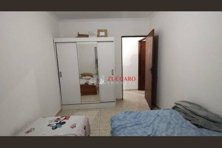 10_photo/94ce623139.c4d3958fd7b60bf2-ATLAS-d4931df5-769f-4e96-9a98-60897a19549f.jpg de casa à venda com 3 quartos, 200m² em Jardim Paulista, Guarulhos