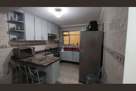 19_photo/94ce623139.c4d3958fd7b60bf2-ATLAS-ecddf989-37d0-4beb-be62-616f8ff91c60.jpg de casa à venda com 3 quartos, 200m² em Jardim Paulista, Guarulhos