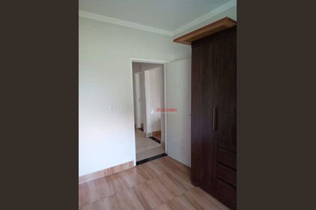 5_photo/94ce623665.ead0744c2329e0c8-ATLAS-1434077f-62fd-4e8d-8e28-ffbe209b13f1.jpg de casa à venda com 3 quartos, 100m² em Jardim Aruja, Guarulhos