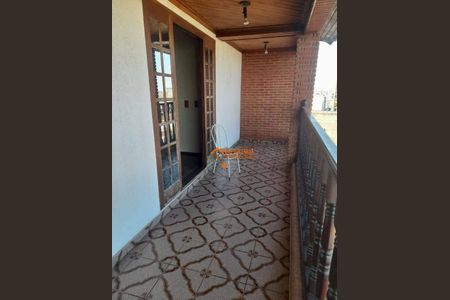 7_photo/94ce623bd5.42fc04046762a4be-ATLAS-3bd82ec2-bde8-451a-8d4a-c4a8212ea756.jpg de casa à venda com 3 quartos, 213m² em Jardim Leblon, Guarulhos