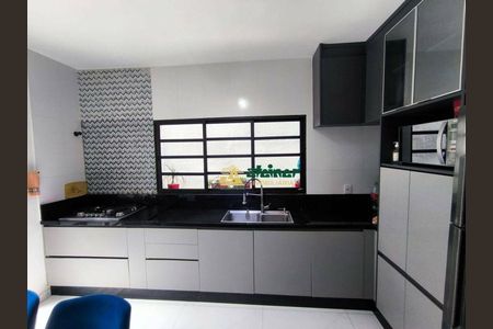 10_photo/94ce623eb5.1ab9f81c77f1c3b1-ATLAS-32c328c4-aafc-48bc-ab5c-dfcdebb7204b.jpg de casa à venda com 2 quartos, 170m² em Jardim Bela Vista, Guarulhos