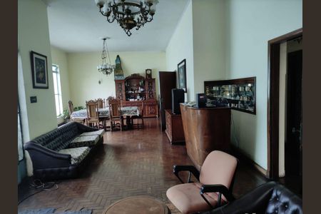 12_photo/94ce623eb5.d04b58cb1ba7e780-ATLAS-6005f0b1-28fc-4862-836c-3cf1b2e5221d.jpg de casa à venda com 4 quartos, 718m² em Jardim Bela Vista, Guarulhos