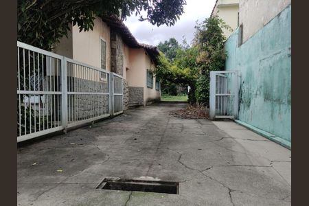 4_photo/94ce623eb5.d04b58cb1ba7e780-ATLAS-71c933be-eca2-4d5a-b411-62dfe08e9b50.jpg de casa à venda com 4 quartos, 718m² em Jardim Bela Vista, Guarulhos