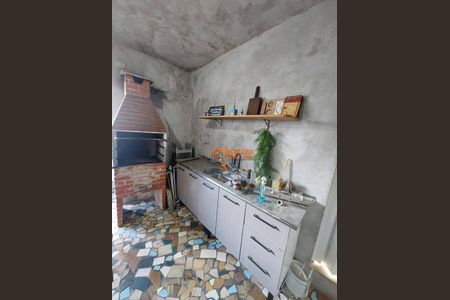 8_photo/94ce62417d.c804f14b029171f4-ATLAS-e8d74c4e-8cbd-4f41-97e8-489a11bea7bc.jpg de casa à venda com 3 quartos, 125m² em Jardim Angelica, Guarulhos