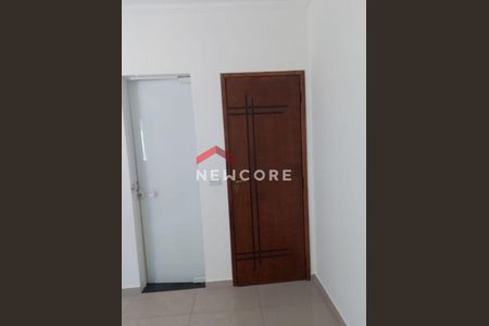 10_photo/94ce6242e1.04a823dc9d4d949a-ATLAS-5a81a5f3-298c-4a84-82db-e62128ff88f5.jpg de casa à venda com 3 quartos, 200m² em Parque Sao Miguel, Guarulhos