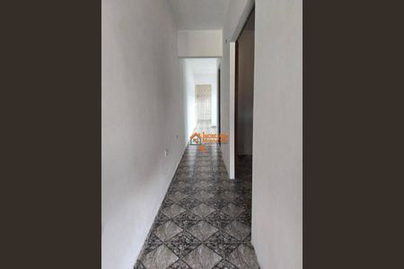 8_photo/94ce624415.c74d3e0c457d7f23-ATLAS-cf61dc34-43ee-4b92-afd0-9fc583ef7f95.jpg de casa para alugar com 3 quartos, 180m² em Parque Sao Miguel, Guarulhos