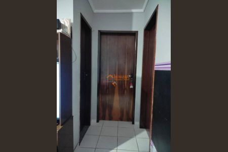 4_photo/94ce624433.5a151dc522b3a5cd-ATLAS-30c9e2cd-2eb3-4a5f-a257-353e77c727d6.jpg de apartamento à venda com 2 quartos, 60m² em Jardim Albertina, Guarulhos