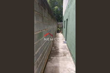 3_photo/94ce6245f1.bb2cfda027800a9a-ATLAS-0af55d3e-9d35-4d89-98d9-218cabfd6e0c.jpg de casa à venda com 2 quartos, 144m² em Parque Sao Miguel, Guarulhos