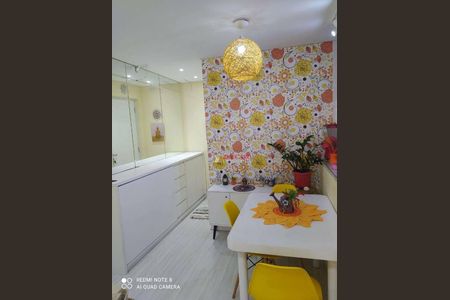 4_photo/94ce62479b.67bf4e0cd0e73e42-ATLAS-32b2bd5e-9ff3-472e-8822-2b1a384a8ea4.jpg de apartamento à venda com 2 quartos, 45m² em Jardim Cumbica, Guarulhos